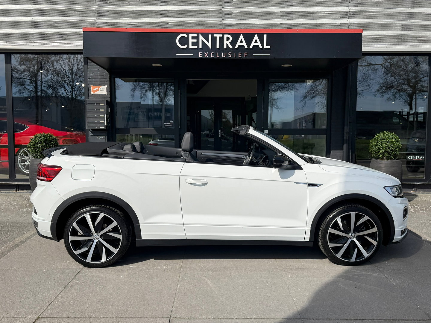 Volkswagen T-Roc Cabrio 1.5 TSI R-Line Beats|Leder|ACC|Camera|Keyless|Carplay