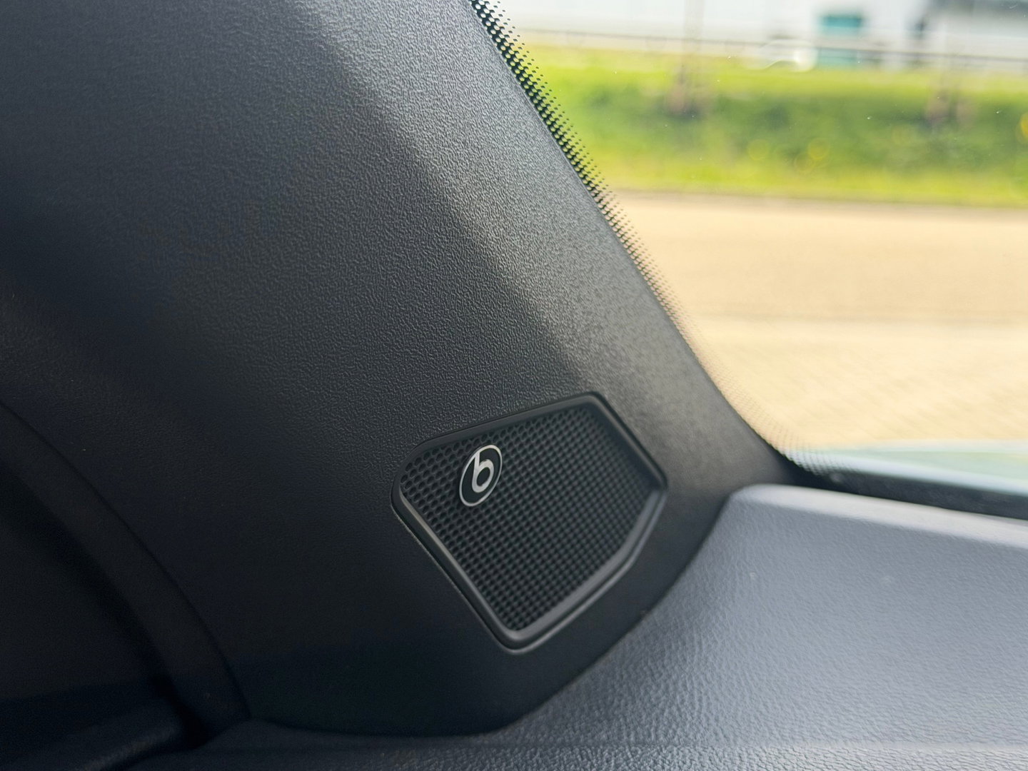 Volkswagen T-Roc Cabrio 1.5 TSI R-Line Beats|Leder|ACC|Camera|Keyless|Carplay