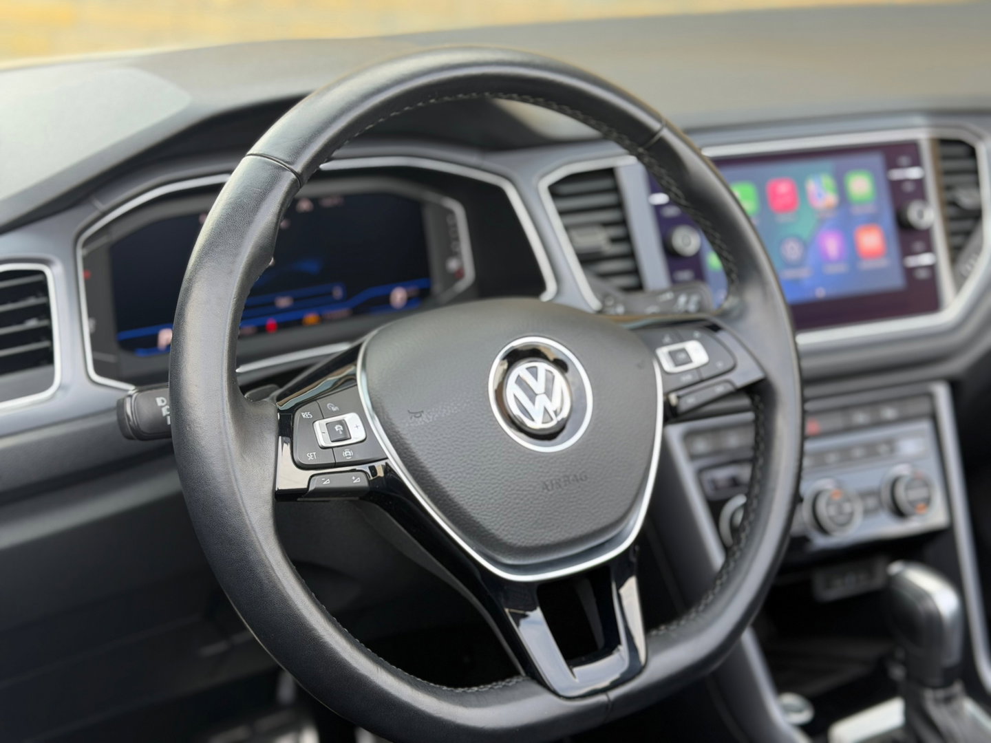 Volkswagen T-Roc Cabrio 1.5 TSI R-Line Beats|Leder|ACC|Camera|Keyless|Carplay