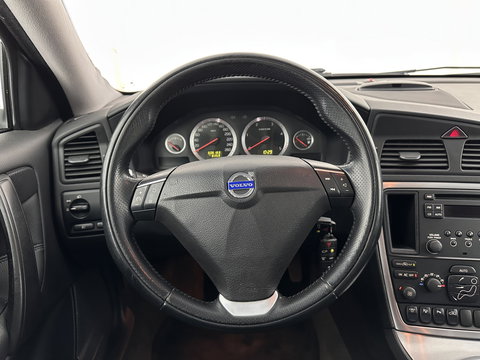 Volvo V70 2.4D Edition Sport *LEATHER | XENON | MEMORY-PACK | NAVI-FULLMAP | HEATED-COMFORTSEATS | ECC | PDC | CRUISE | 17''ALU | TOWBAR*