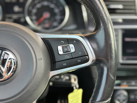 Volkswagen Golf 2.0 TDI GTD | Panorama dak | 18'' Lichtmetaal | Maxton | Cruise control | Lederen bekleding | Dynaudio | DB-riem vervangen bij 201986 KM | stoelverwarming |