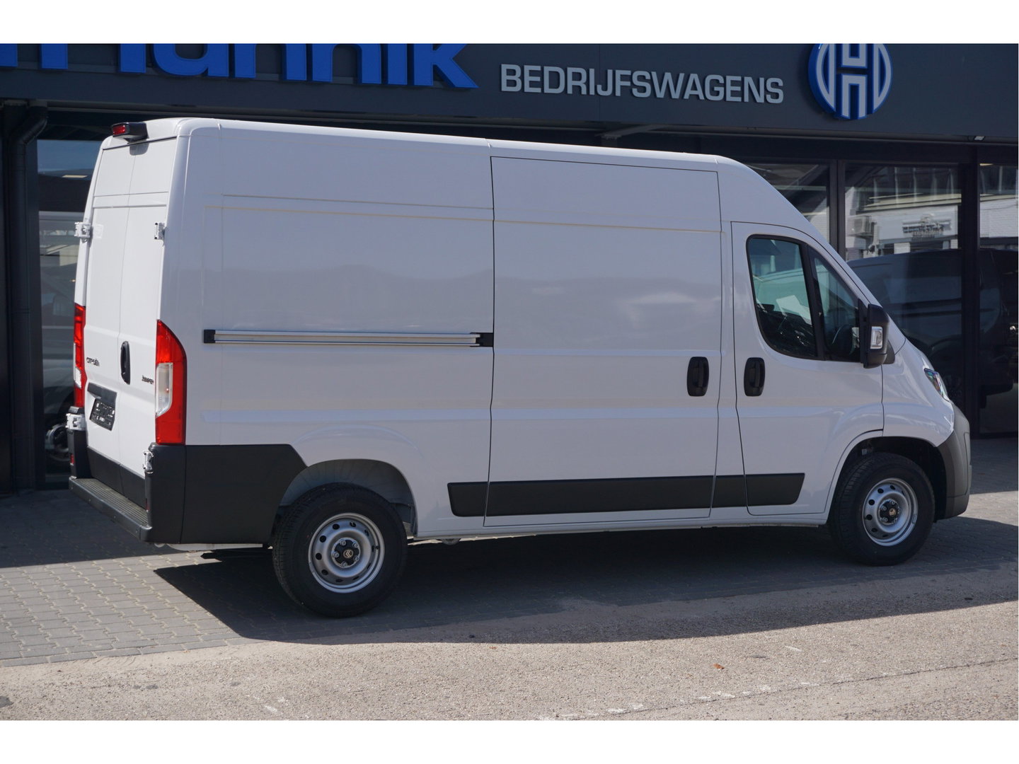 Citroën Jumper 35 2.2 140PK L2H2 BPM VRIJ!! 10" Navi, Clima, Camera, 270º Deur!! NR. J602*