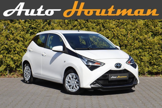 Toyota Aygo - 1.0 VVT-i 2021 🚗 | Camera 📸 | CarPlay 📱 | ECC ❄️ | LMV 🛞 | 82DKM | Zuinig!