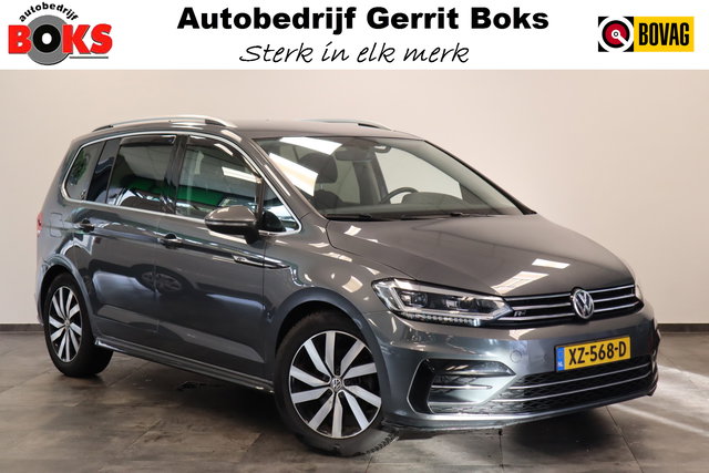 Volkswagen Touran - 1.5 TSI Highline Business R Navigatie Full-led Adaptive-Cruise ! 2e Paasdag geopend van 12.00 tot 17:00u !