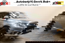 Mitsubishi Outlander - 2.0 PHEV Business Edition PDC Navi ECC Camera