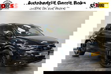 Volkswagen Tiguan - 1.4 TSI eHybrid R-Line Business+ PDC NAVI ACC IQ Light Panoramadak