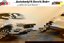 Volkswagen T-Roc - 1.0 TSI Style PDC Camera ACC Navi
