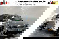 Volkswagen Golf - 1.5 eTSI R-Line Business+ R-Line Panoramadak Trekhaak