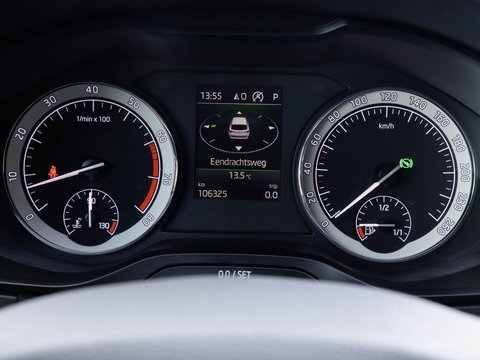 Škoda Karoq 1.5 TSI ACT Style DSG 150pk Navigatie Camera 17'' velgen