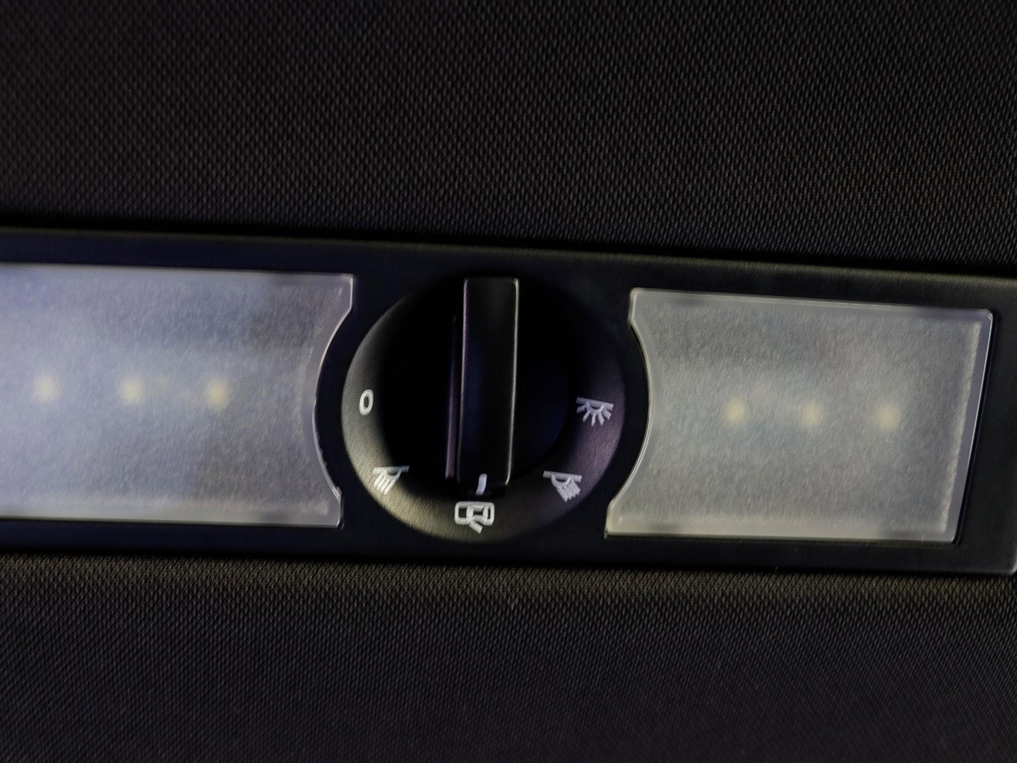 Škoda Karoq 1.5 TSI ACT Sportline DSG Adaptive Cruise Camera 32.390km!