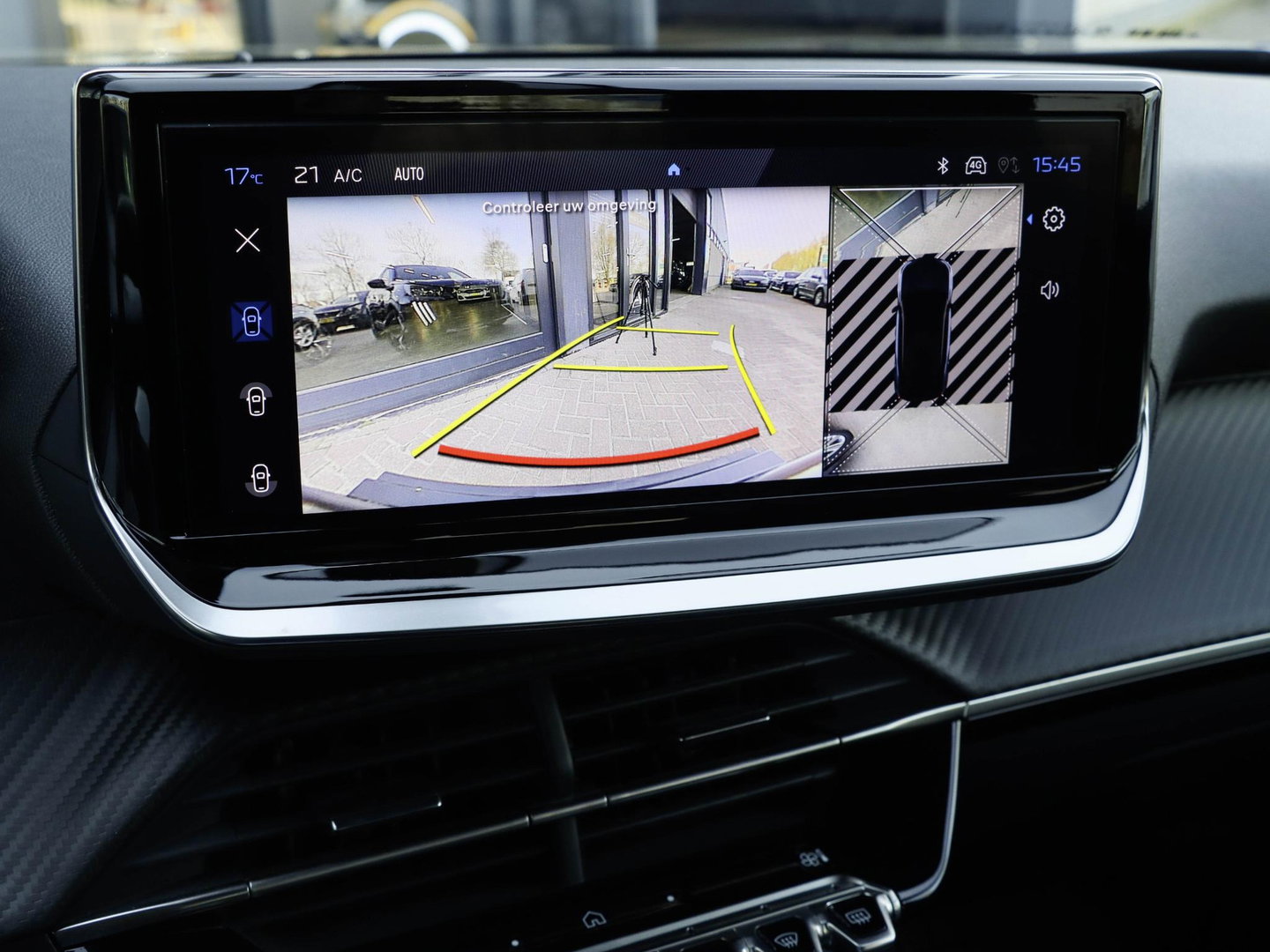 Peugeot 2008 1.2 Hybrid 136 Allure