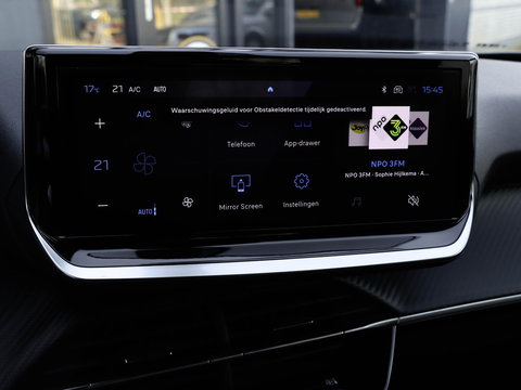 Peugeot 2008 1.2 Hybrid 136 Allure