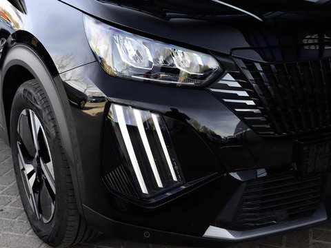 Peugeot 2008 1.2 Hybrid 136 Allure