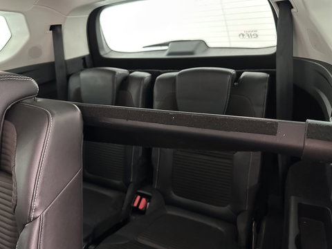 Renault Grand Scénic 1.2 TCe Intens [ 7-Pers. ] *LEATHER-FABRIC | BLINDSPOT | DIGI-COCKPIT | DAB | KEYLESS | CAMERA | NAVI-FULLMAP | PRIVACY-GLASS | ECC | PDC | 20''ALU | TOWBAR*