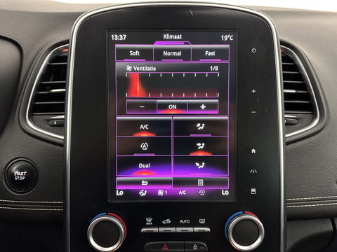 Renault Grand Scénic 1.2 TCe Intens [ 7-Pers. ] *LEATHER-FABRIC | BLINDSPOT | DIGI-COCKPIT | DAB | KEYLESS | CAMERA | NAVI-FULLMAP | PRIVACY-GLASS | ECC | PDC | 20''ALU | TOWBAR*