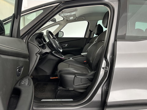 Renault Grand Scénic 1.2 TCe Intens [ 7-Pers. ] *LEATHER-FABRIC | BLINDSPOT | DIGI-COCKPIT | DAB | KEYLESS | CAMERA | NAVI-FULLMAP | PRIVACY-GLASS | ECC | PDC | 20''ALU | TOWBAR*
