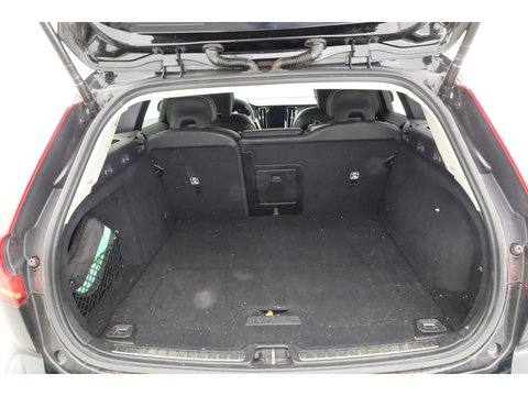 Volvo V60 2.0 T6 Plug-in hybrid AWD Plus Dark | Stoel 4 & Stuur Verwarming | achteruitrijcamera | Memory | 19" |