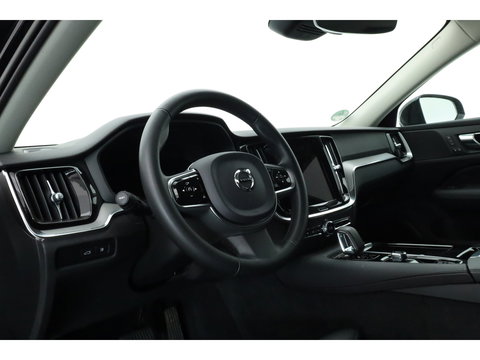 Volvo V60 2.0 T6 Plug-in hybrid AWD Plus Dark | Stoel 4 & Stuur Verwarming | achteruitrijcamera | Memory | 19" |