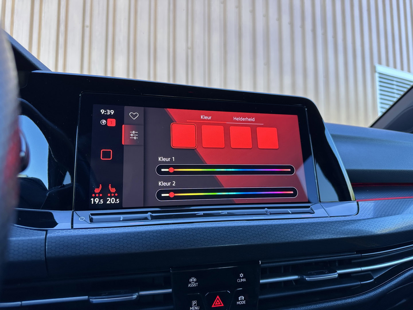Volkswagen Golf 2.0 TSI GTI | Sfeerverlichting | Apple Carplay | Adaptieve Cruise Control | Android Auto | Stoelverwarming | Parkeersensoren | Airconditioning