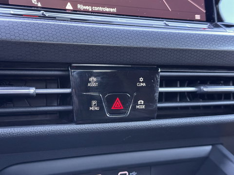 Volkswagen Golf 2.0 TSI GTI | Sfeerverlichting | Apple Carplay | Adaptieve Cruise Control | Android Auto | Stoelverwarming | Parkeersensoren | Airconditioning