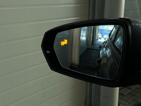 Volkswagen Polo 1.0 TSI R-Line Business Pano|IQ|Keyles|Camera