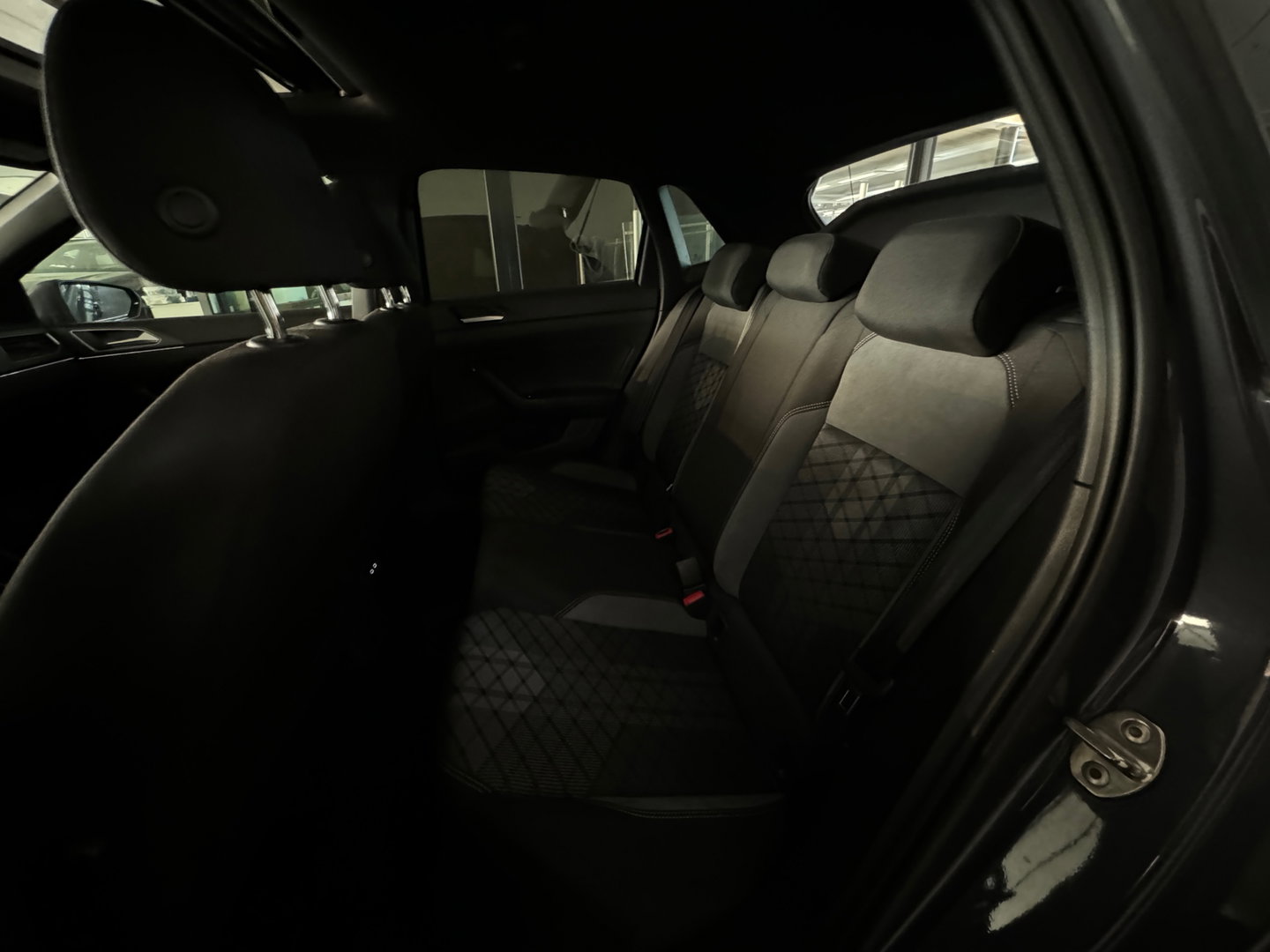 Volkswagen Polo 1.0 TSI R-Line Business Pano|IQ|Keyles|Camera