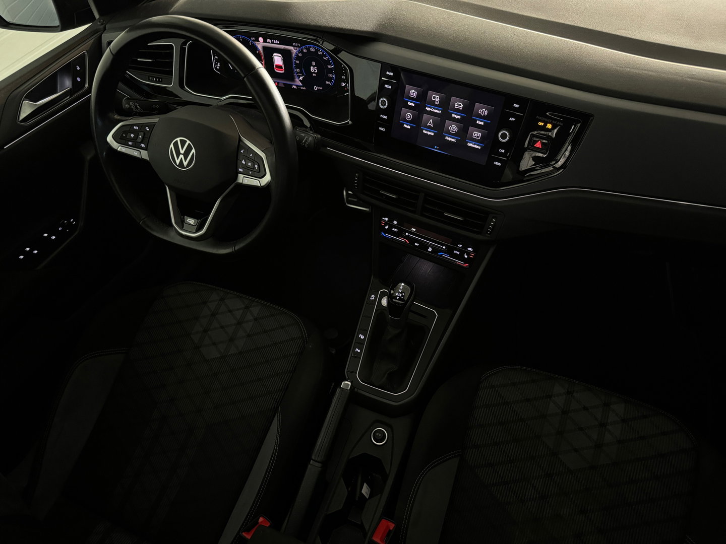 Volkswagen Polo 1.0 TSI R-Line Business Pano|IQ|Keyles|Camera