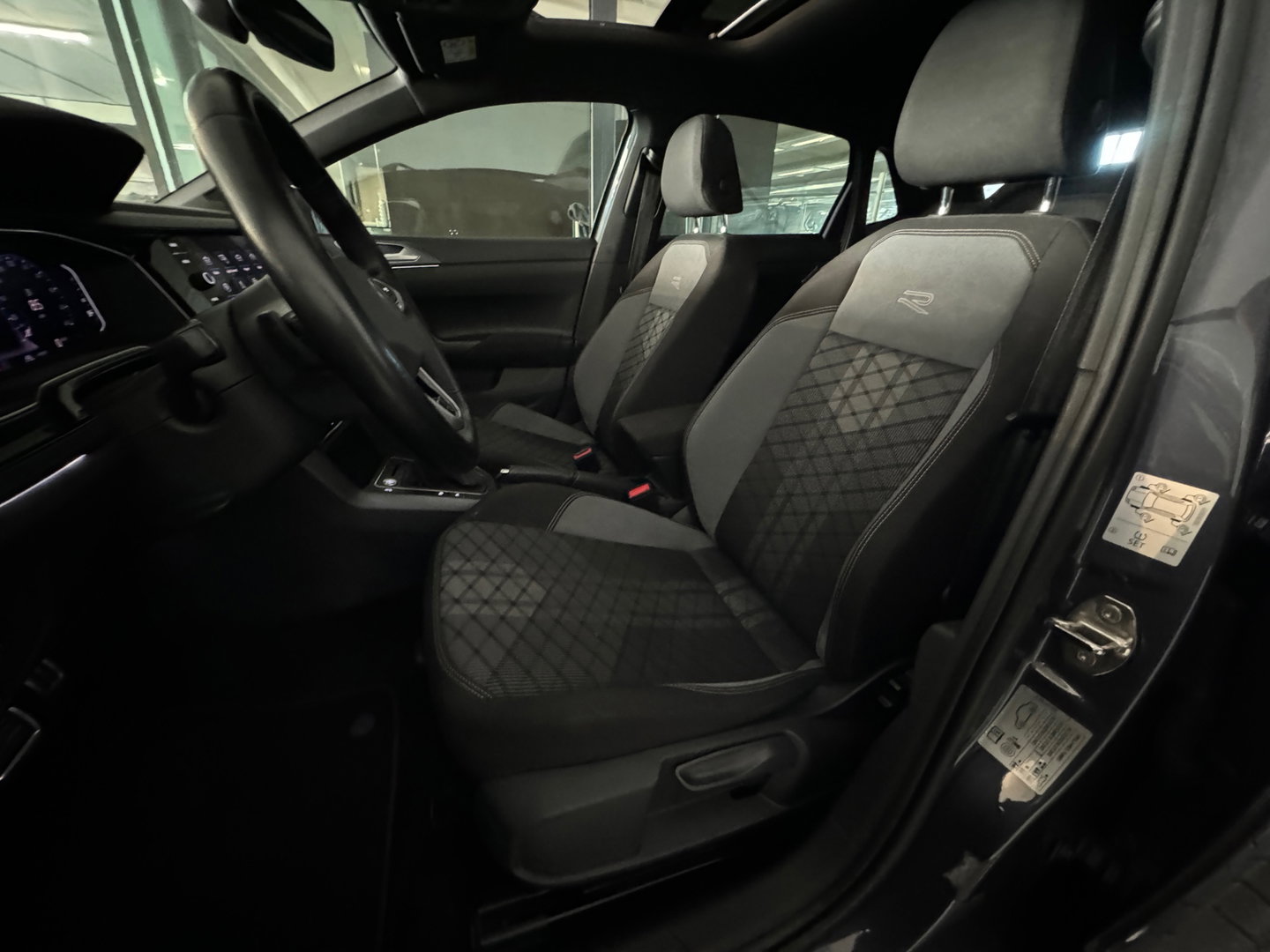 Volkswagen Polo 1.0 TSI R-Line Business Pano|IQ|Keyles|Camera