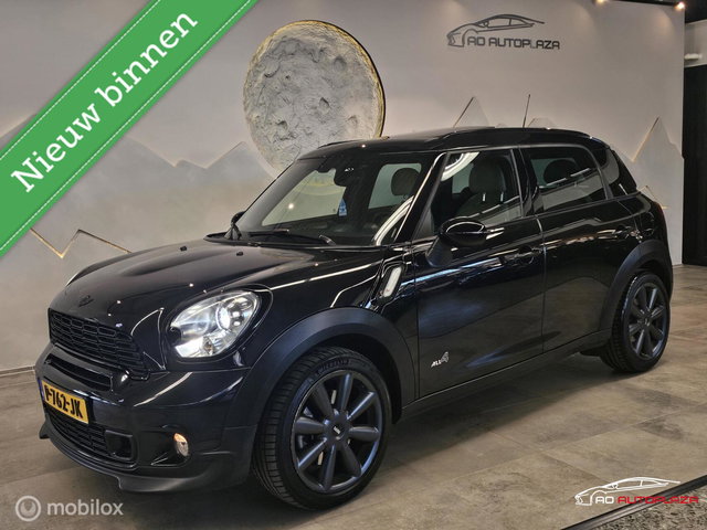MINI Countryman - 1.6 Cooper S ALL4 Chili Panorama/Leder/Navigatie/Stoelverwarming