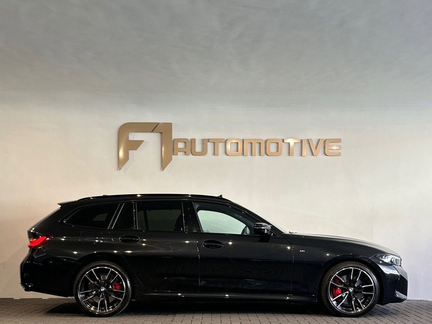 BMW 3 Serie Touring M340i xDrive Pano|Keyle|Laser|Memory|H/K