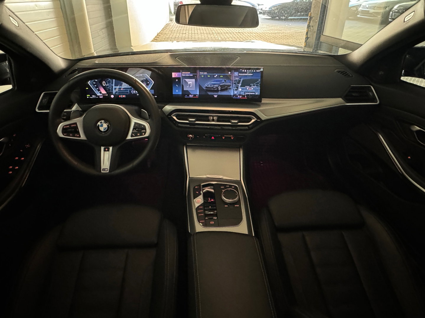 BMW 3 Serie Touring M340i xDrive Pano|Keyle|Laser|Memory|H/K