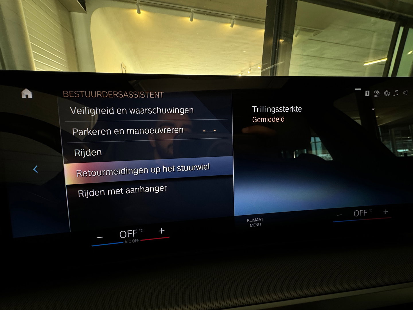 BMW 3 Serie Touring M340i xDrive Pano|Keyle|Laser|Memory|H/K