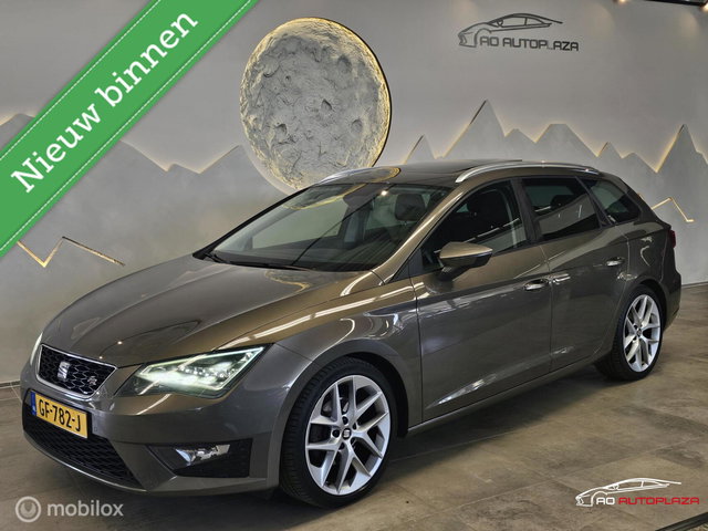 SEAT Leon - ST 1.4 TSI ACT FR Dynamic DSG Panorama/Trekhaak/Seat Sound