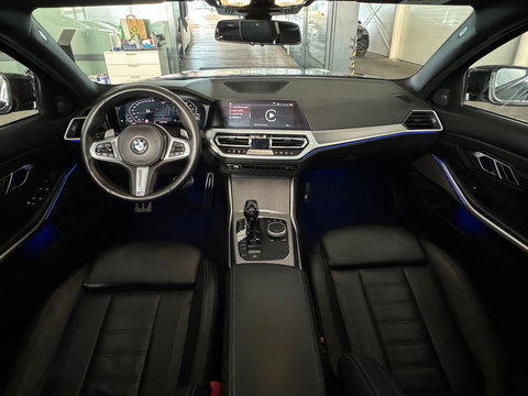BMW 3-serie 330i High Executive M Sport Pano|HuD|Sfeer|NAP