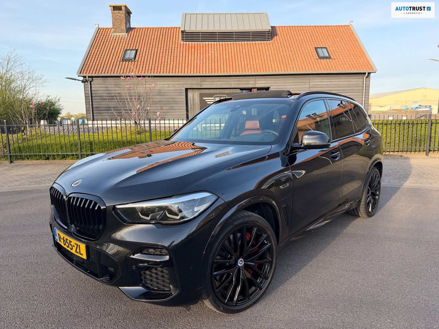 BMW X5 XDrive45e High Executive M-Sport Panoramadak Luchtvering 22"Lm Org-Ned Dealer Auto
