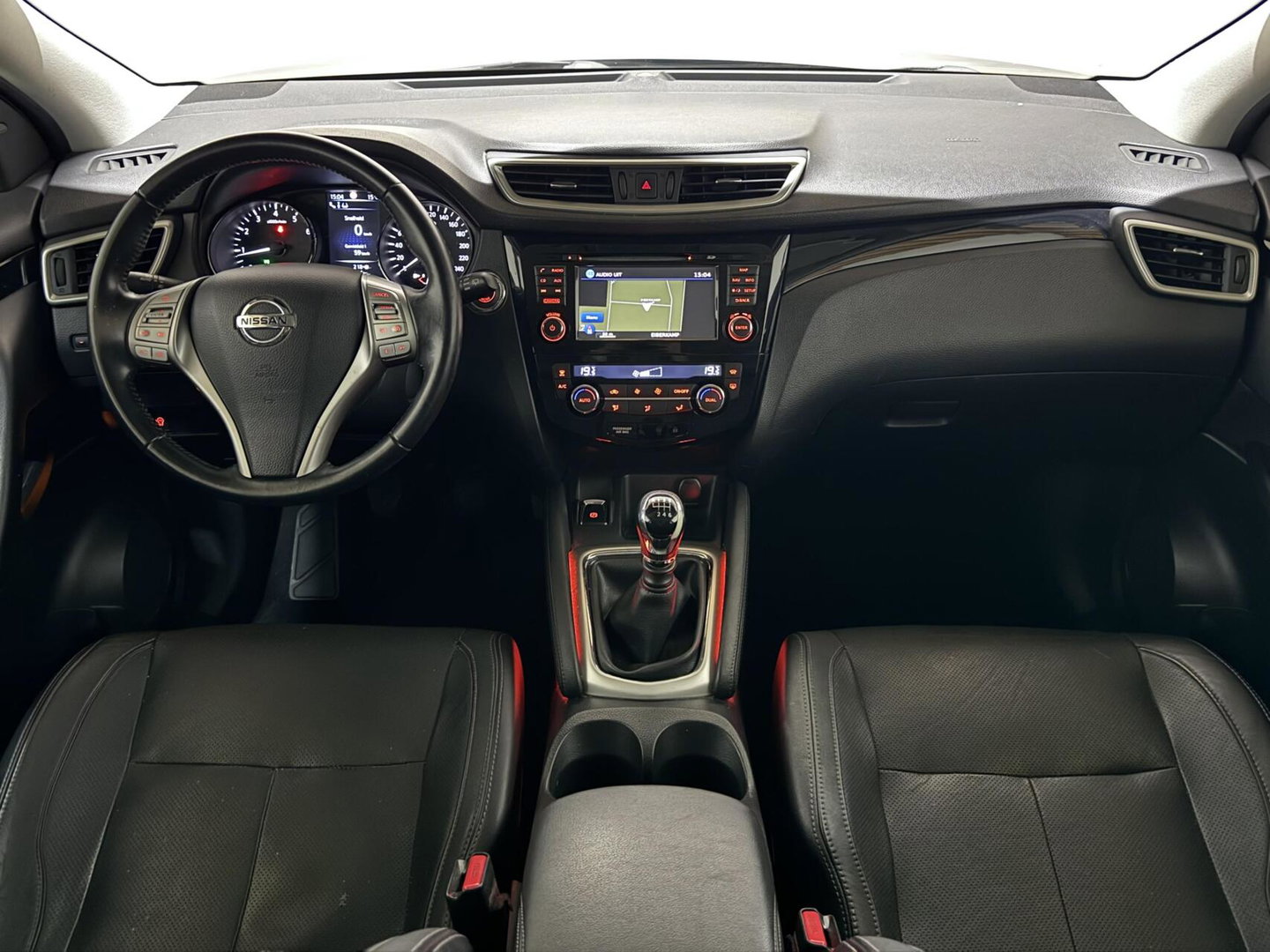 Nissan QASHQAI 1.2 Edition Pano Leer 360° Trekh. Cruise Navi NAP