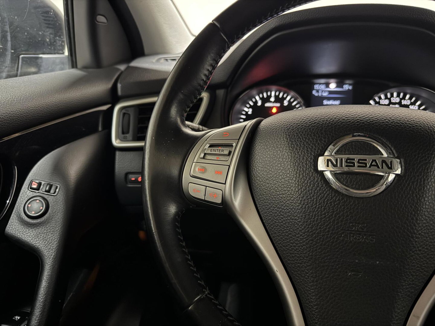 Nissan QASHQAI 1.2 Edition Pano Leer 360° Trekh. Cruise Navi NAP