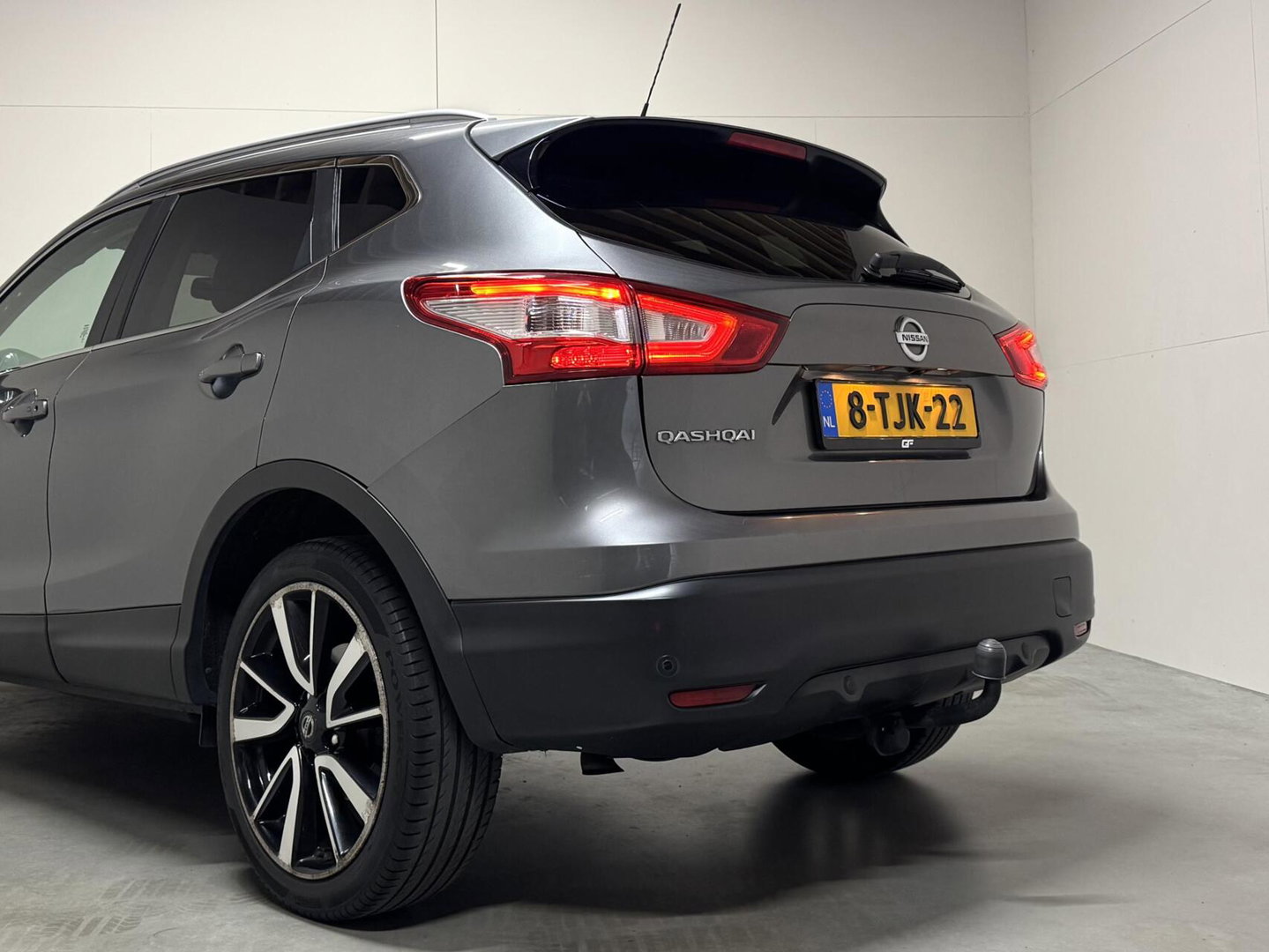 Nissan QASHQAI 1.2 Edition Pano Leer 360° Trekh. Cruise Navi NAP