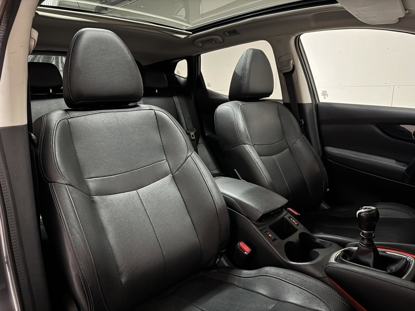 Nissan QASHQAI 1.2 Edition Pano Leer 360° Trekh. Cruise Navi NAP