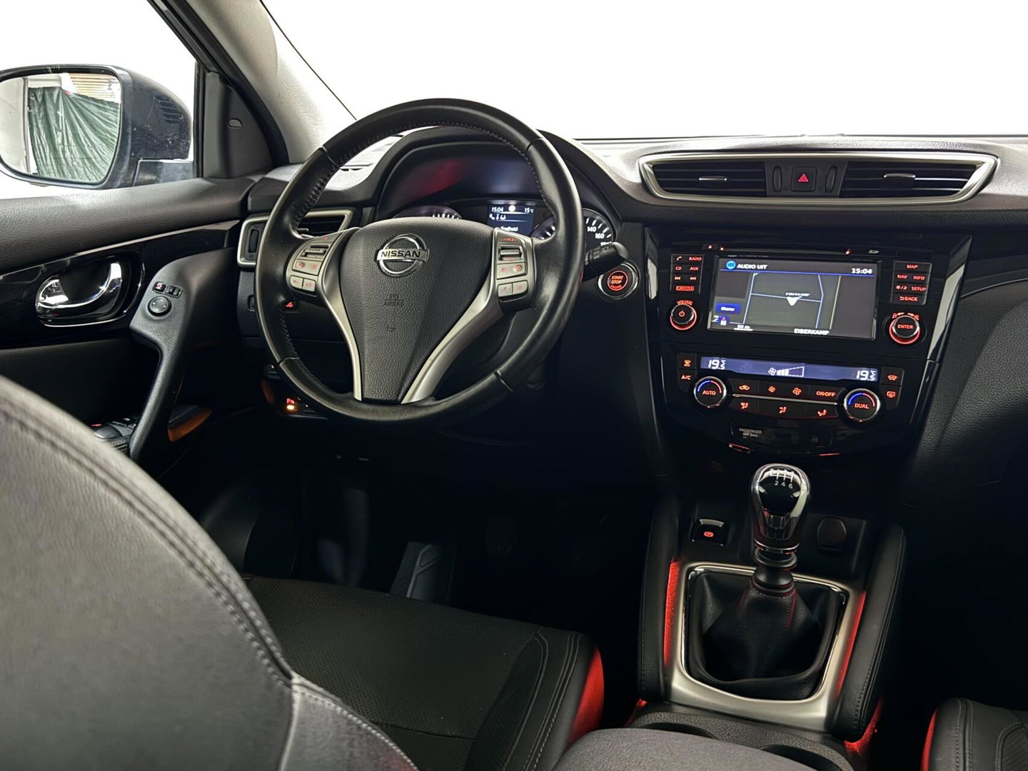 Nissan QASHQAI 1.2 Edition Pano Leer 360° Trekh. Cruise Navi NAP