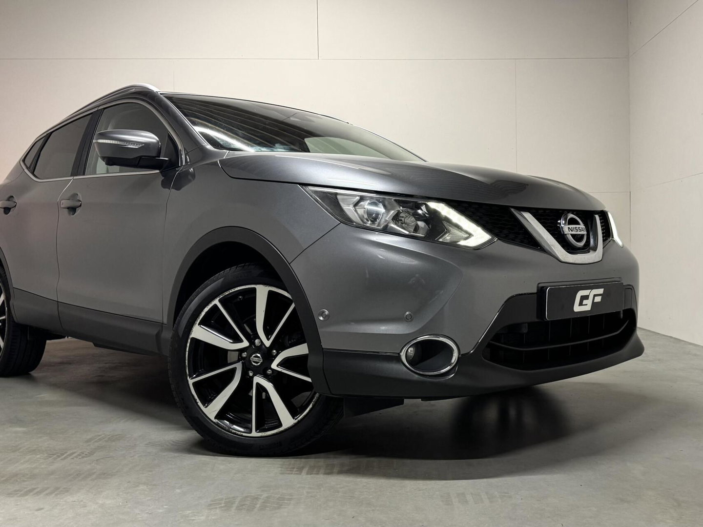 Nissan QASHQAI 1.2 Edition Pano Leer 360° Trekh. Cruise Navi NAP