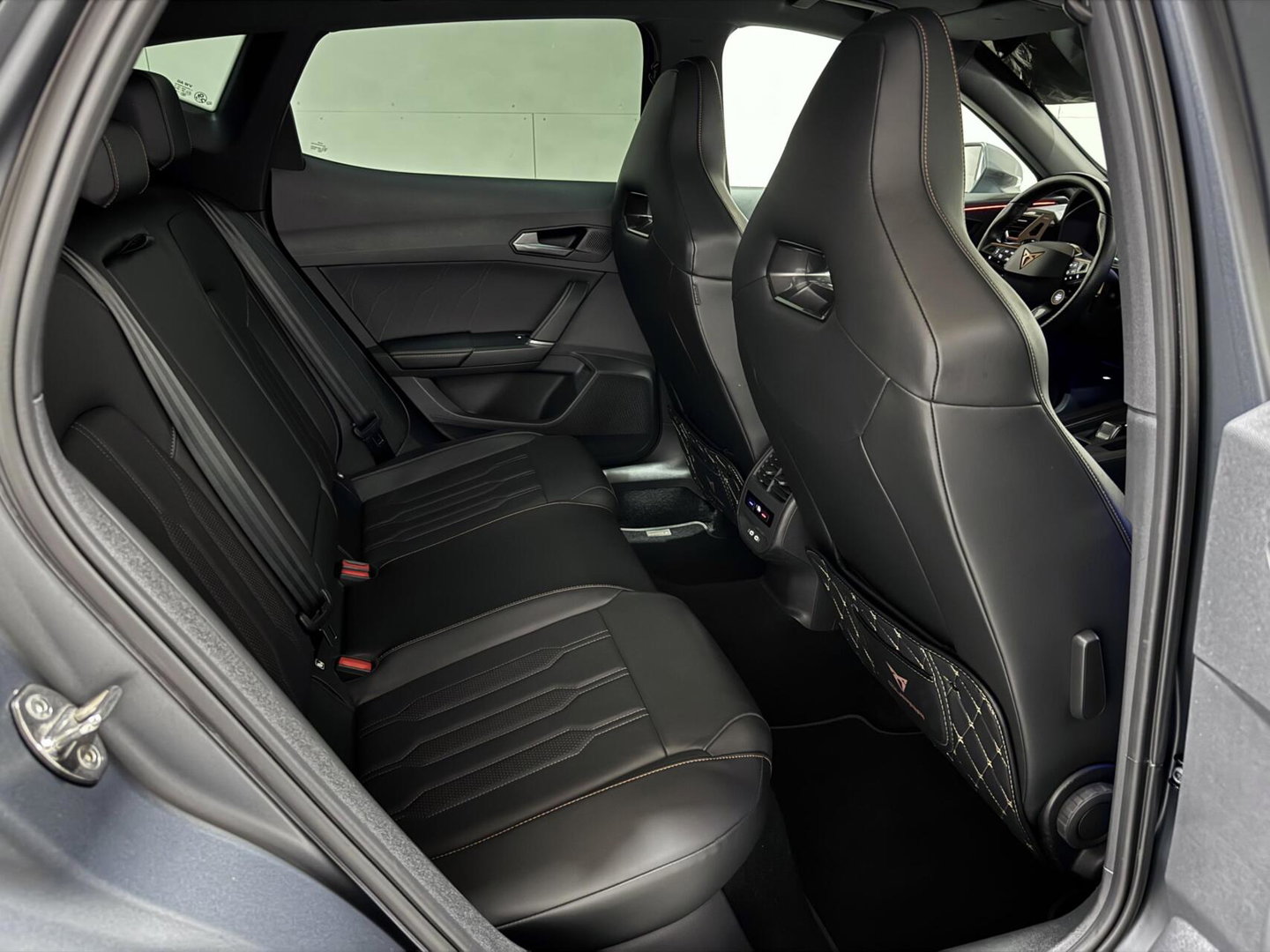 CUPRA Formentor 1.4 e-Hybrid VZ Performance Matt Pano Leer 360° Sfeer