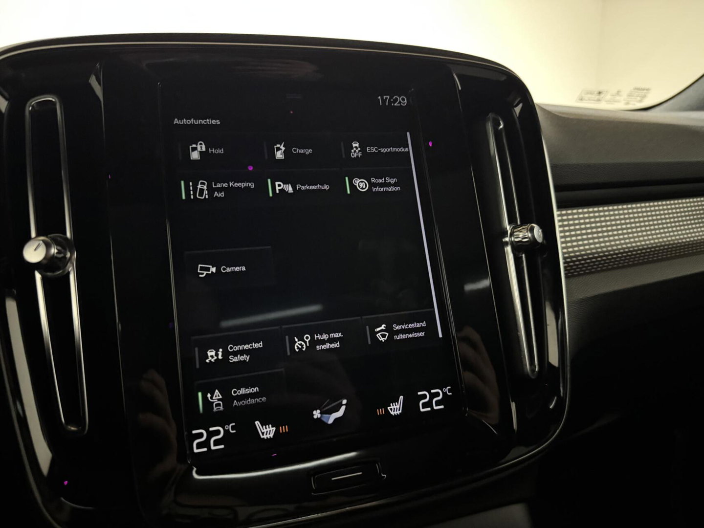Volvo XC40 1.5 T5 Recharge R-Design Pano H/K 360° Carplay