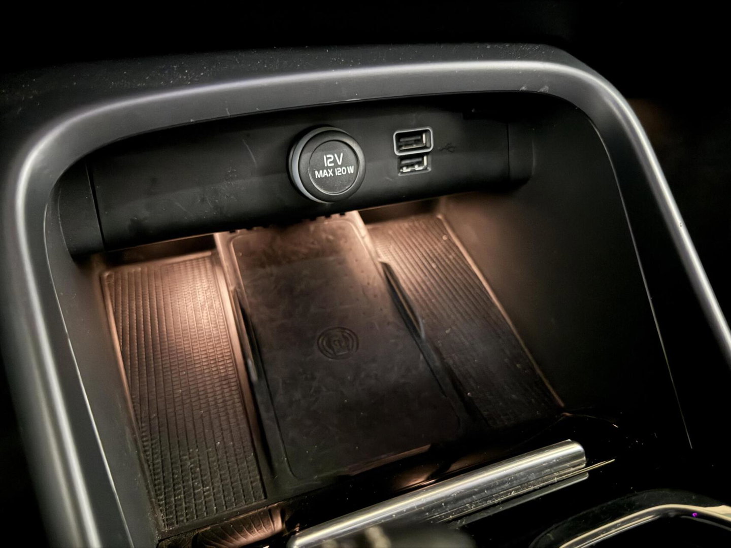 Volvo XC40 1.5 T5 Recharge R-Design Pano H/K 360° Carplay