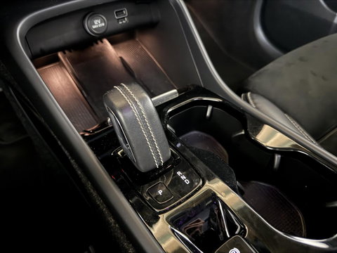Volvo XC40 1.5 T5 Recharge R-Design Pano H/K 360° Carplay