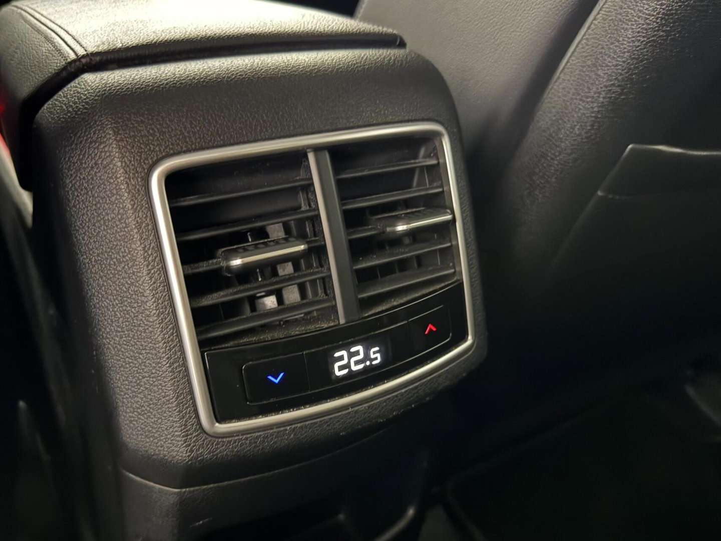 Kia Sportage 1.6 T-GDi Plug-in Hybrid AWD Pano 360° Carplay Stoel/stuur verw.