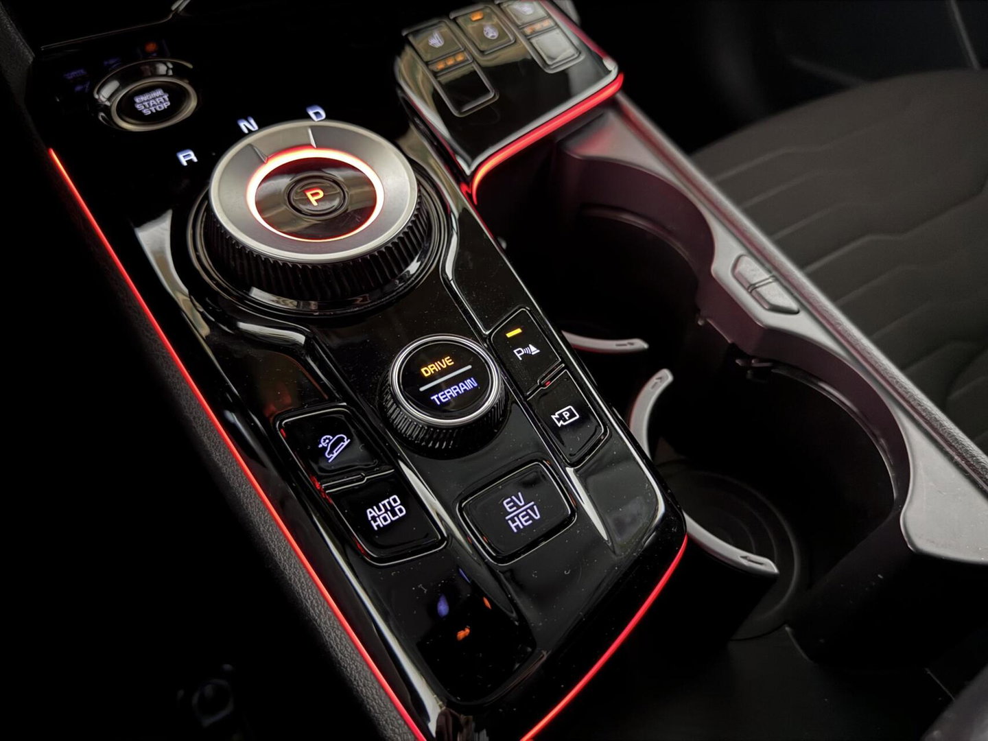 Kia Sportage 1.6 T-GDi Plug-in Hybrid AWD Pano 360° Carplay Stoel/stuur verw.