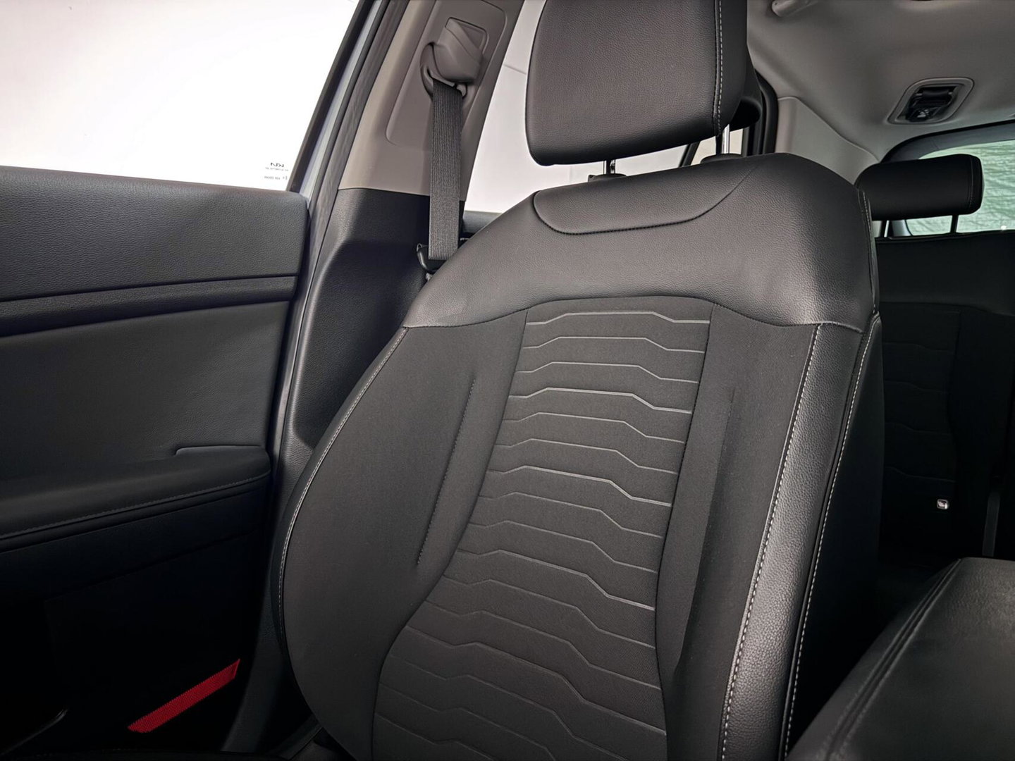 Kia Sportage 1.6 T-GDi Plug-in Hybrid AWD Pano 360° Carplay Stoel/stuur verw.