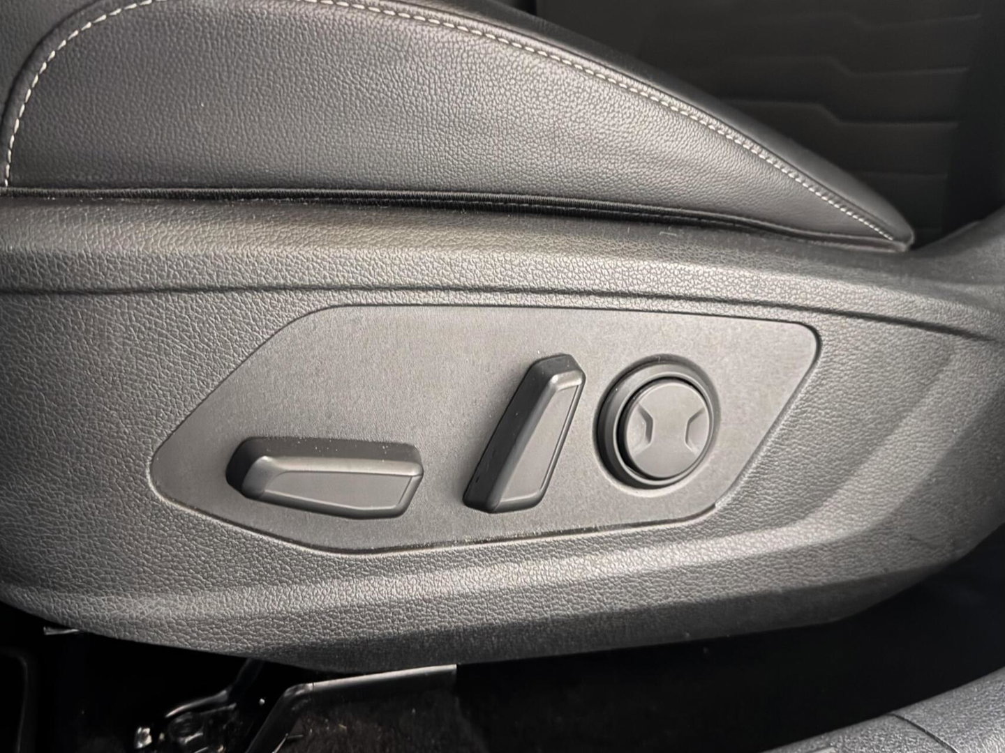 Kia Sportage 1.6 T-GDi Plug-in Hybrid AWD Pano 360° Carplay Stoel/stuur verw.