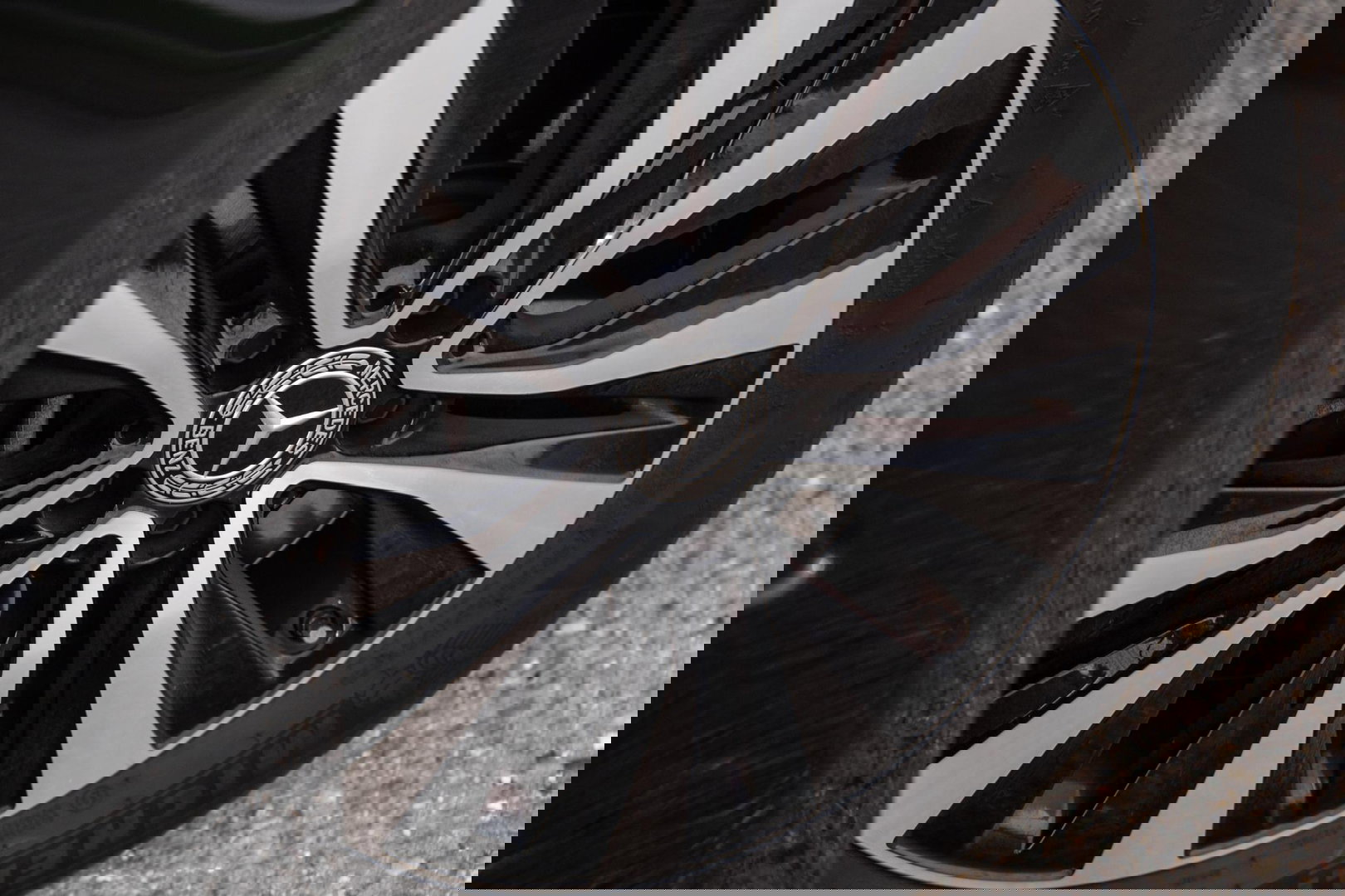 Mercedes-Benz A-Klasse 250 e Business Line AUTOMAAT / LEDER / CRUISE CONTROLE / CAMERA / CARPLAY